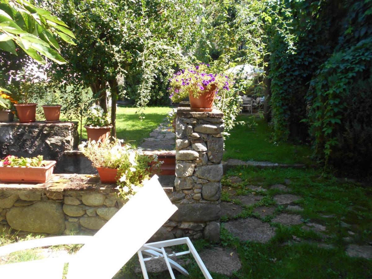 Villa Ca`L Mossen Sant Joan de les Abadesses Exterior foto